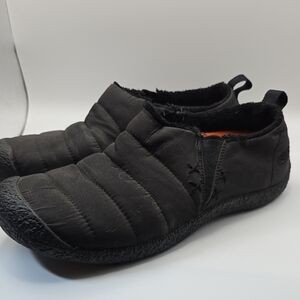 Keen Black Quilted Slip-On Loafers